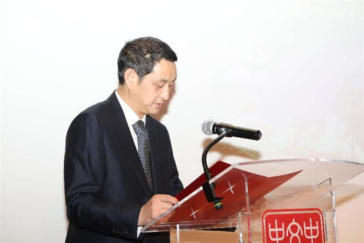 湖北省委宣传部常务副部长刘海军致辞。主办方供图
