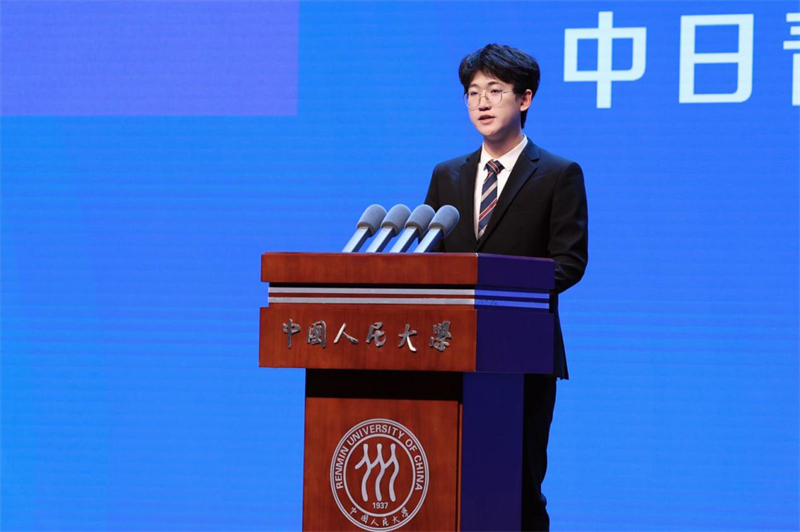 中方青年代表张天烁发言（主办方供图）