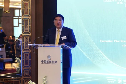 中国远洋海运集团副总经理张勇致辞。刘飏摄
