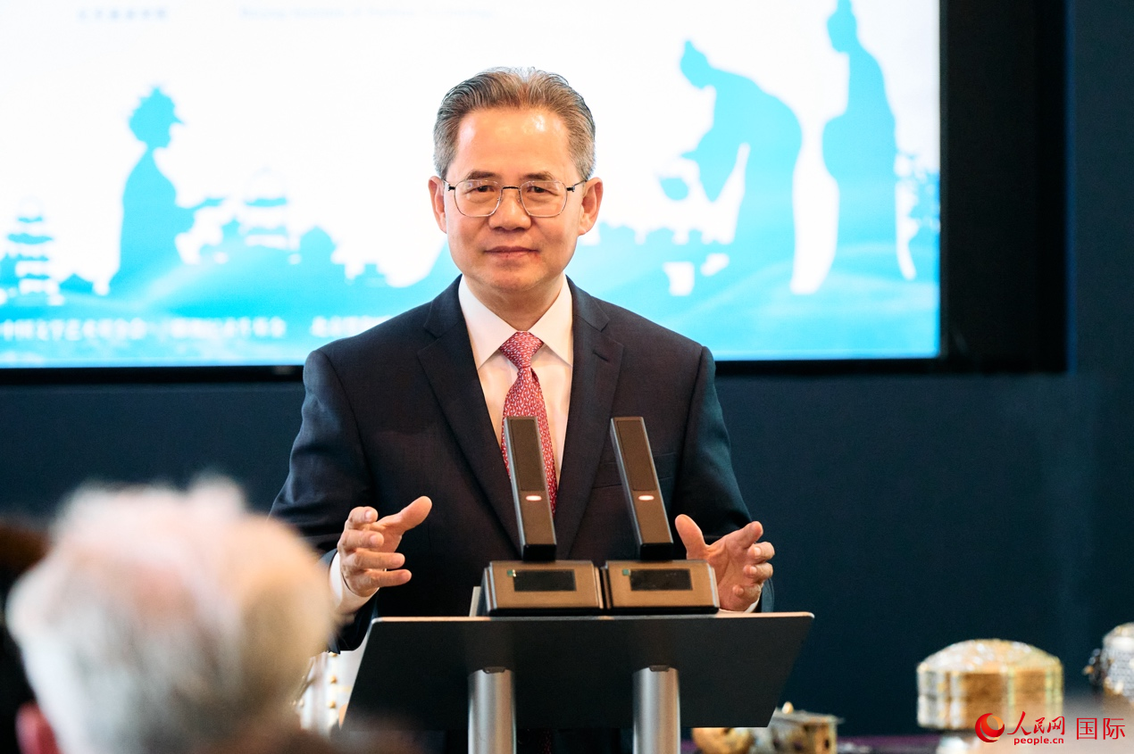 中国驻英国大使郑泽光发表致辞。杨浩鹏摄