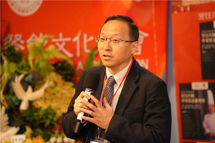 中国驻曼彻斯特总领事唐锐发表致辞。主办方供图