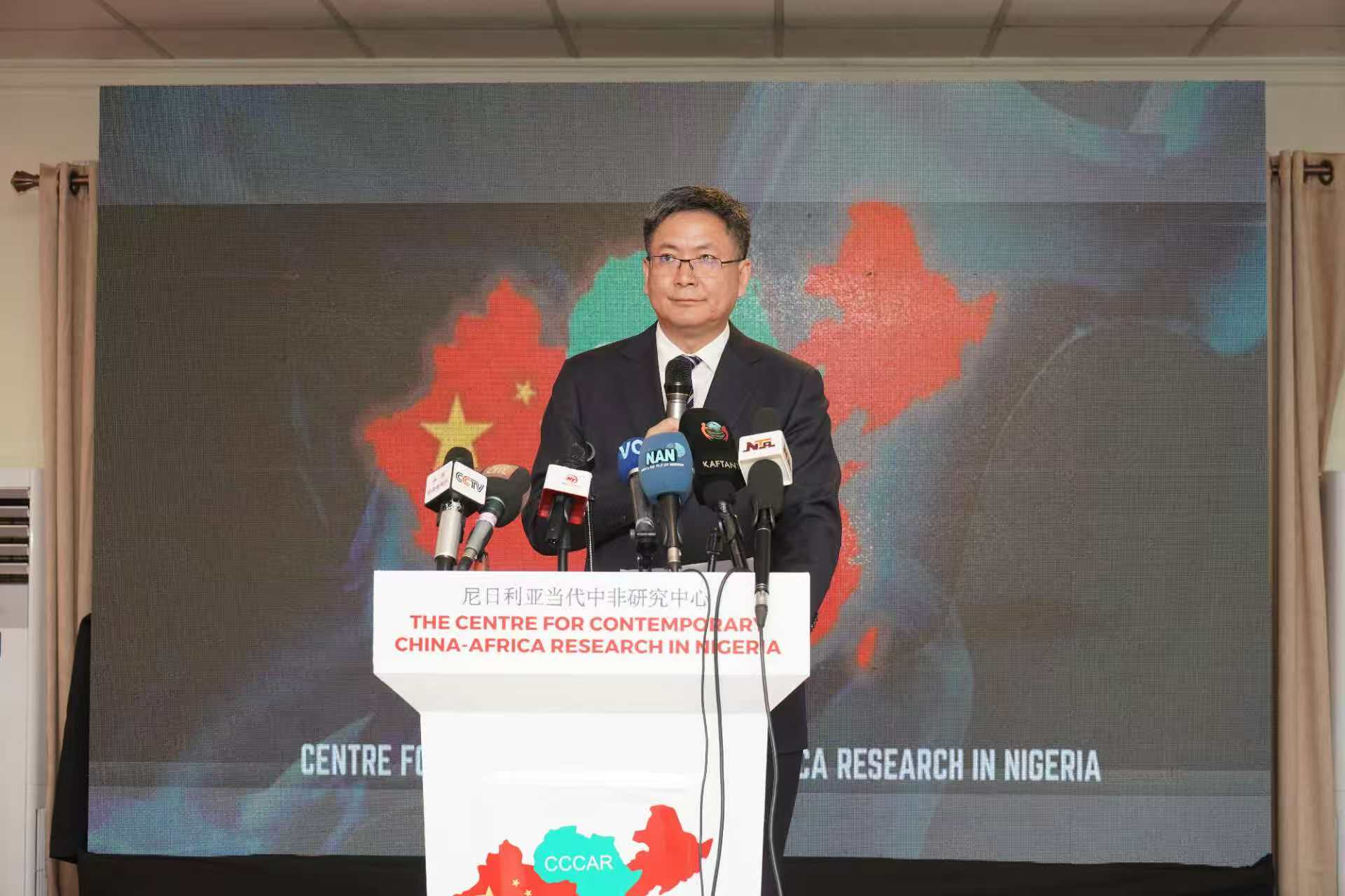 中共中央党校（国家行政学院）副校长龚维斌致辞。 陈慧玲摄
