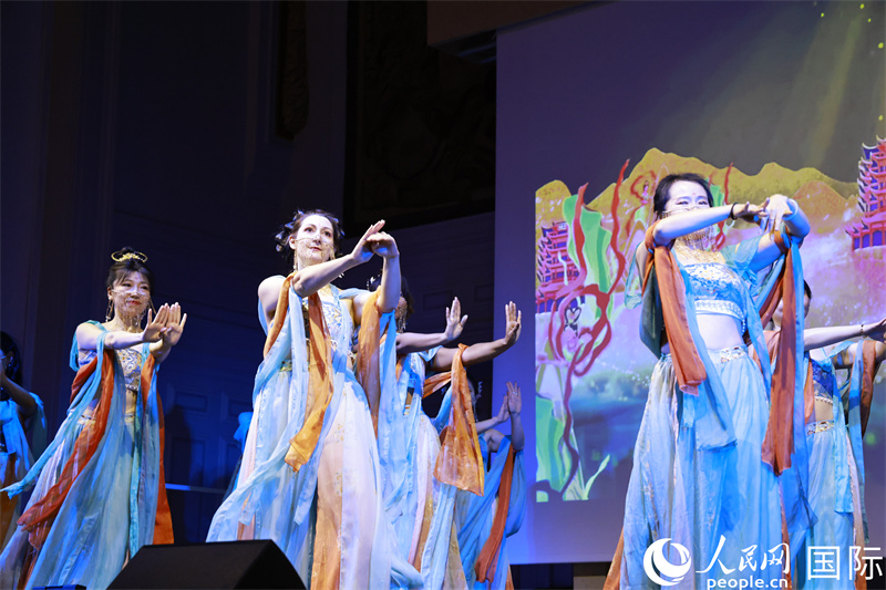 丙午马年法国汉风新春盛典现场。人民网记者 尚凯元摄