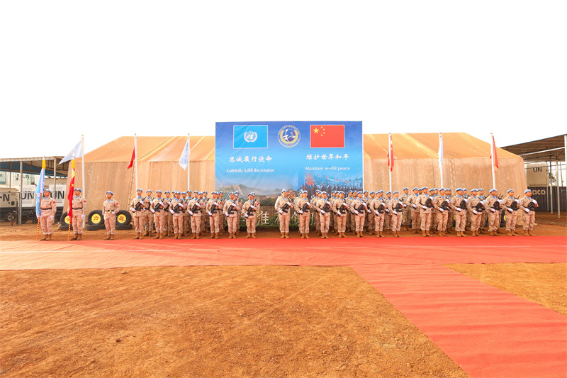 官兵整齐列队。韩瑞田摄