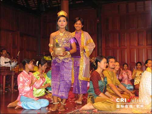 组图:柬埔寨传统婚礼 (3)