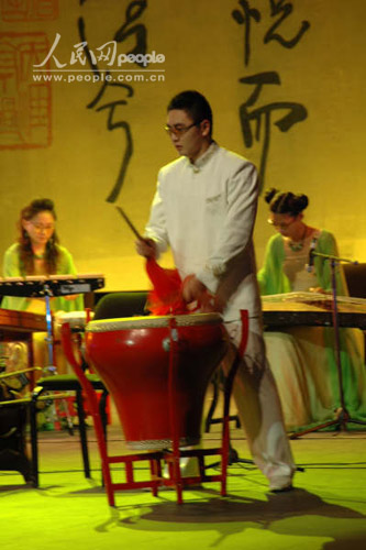 《千手观音》震动墨西哥 (3)