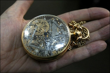失窃25年古董钟表重现圣城耶路撒冷