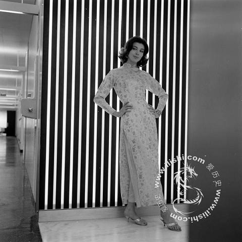 组图:60年代演绎东方旗袍魅力的<em>西洋美女</em> (16