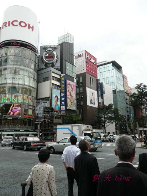 组图:东京银座与北京王府井有啥不一样 (15)