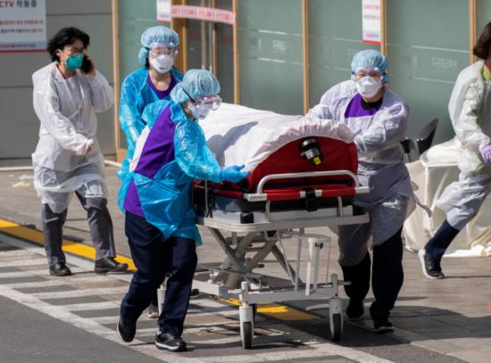 韩国政府警告将从严处理集体辞职医生