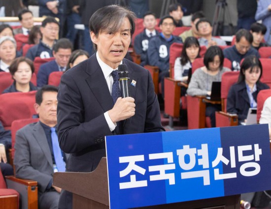 与第二大在野党合并？韩执政党内部起争议（韩国第一大在野党）