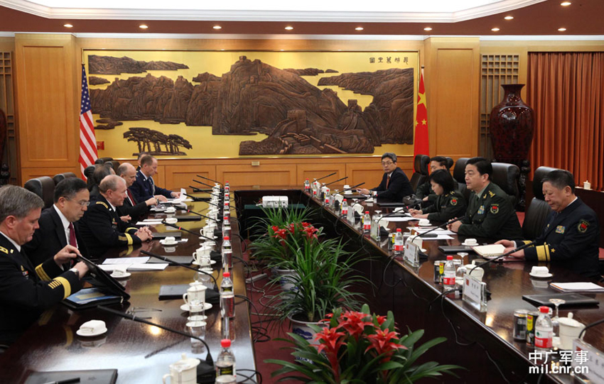 国务委员兼国防部长常万全在八一大楼与来访的美军参谋长联席会议主席