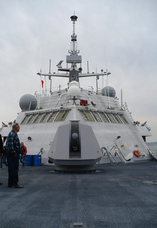 美国海军自由号濒海战斗舰