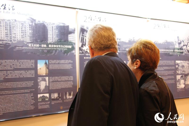 �����ڡ���̫�����Ϻ�����¼Ƭչӳ���չ��ǰפ�㡣��Ӱ����ʯ