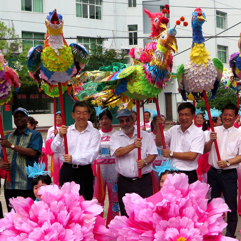 �ܸ���һ������ׯ�������������������ơ�������������ѩ��