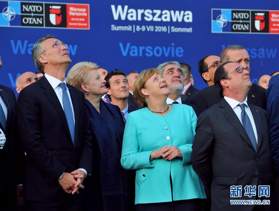 ��Լ����ڲ�����ɳ��Ļ