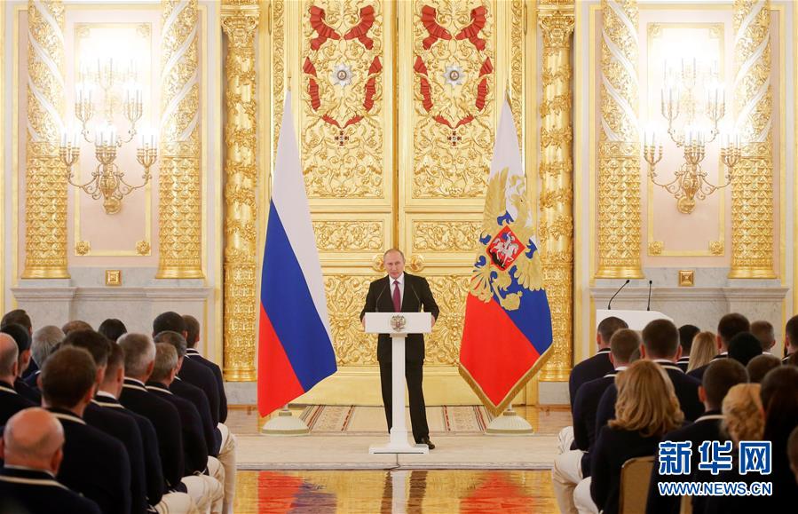 �վ��Ӽ���������Լ�����Ķ��˶�Ա