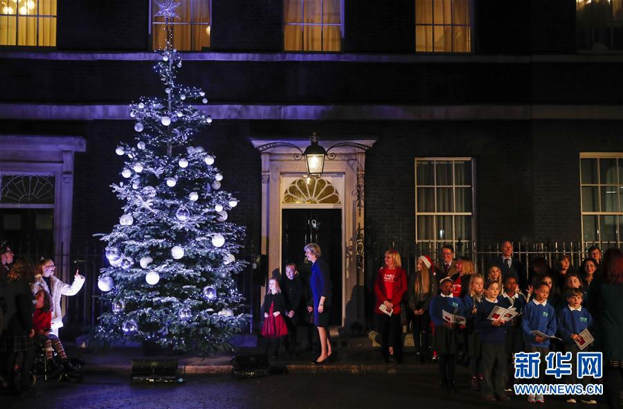 ������10��ʥ�������ƣ���ͼ����3��