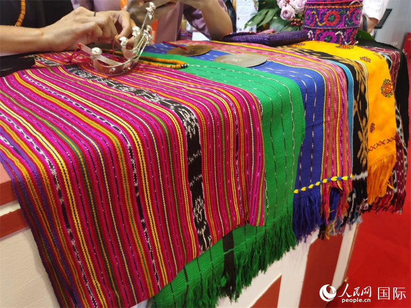 ������չ��չ���Ķ����봫ͳ֯��̩˿��tais���������� �����