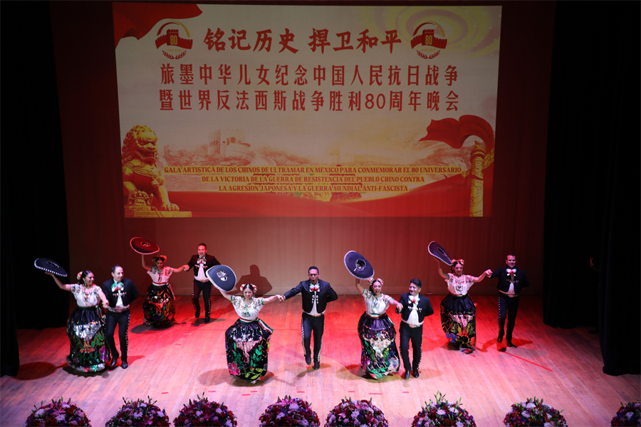 活动现场。埃内斯托·多明戈斯摄