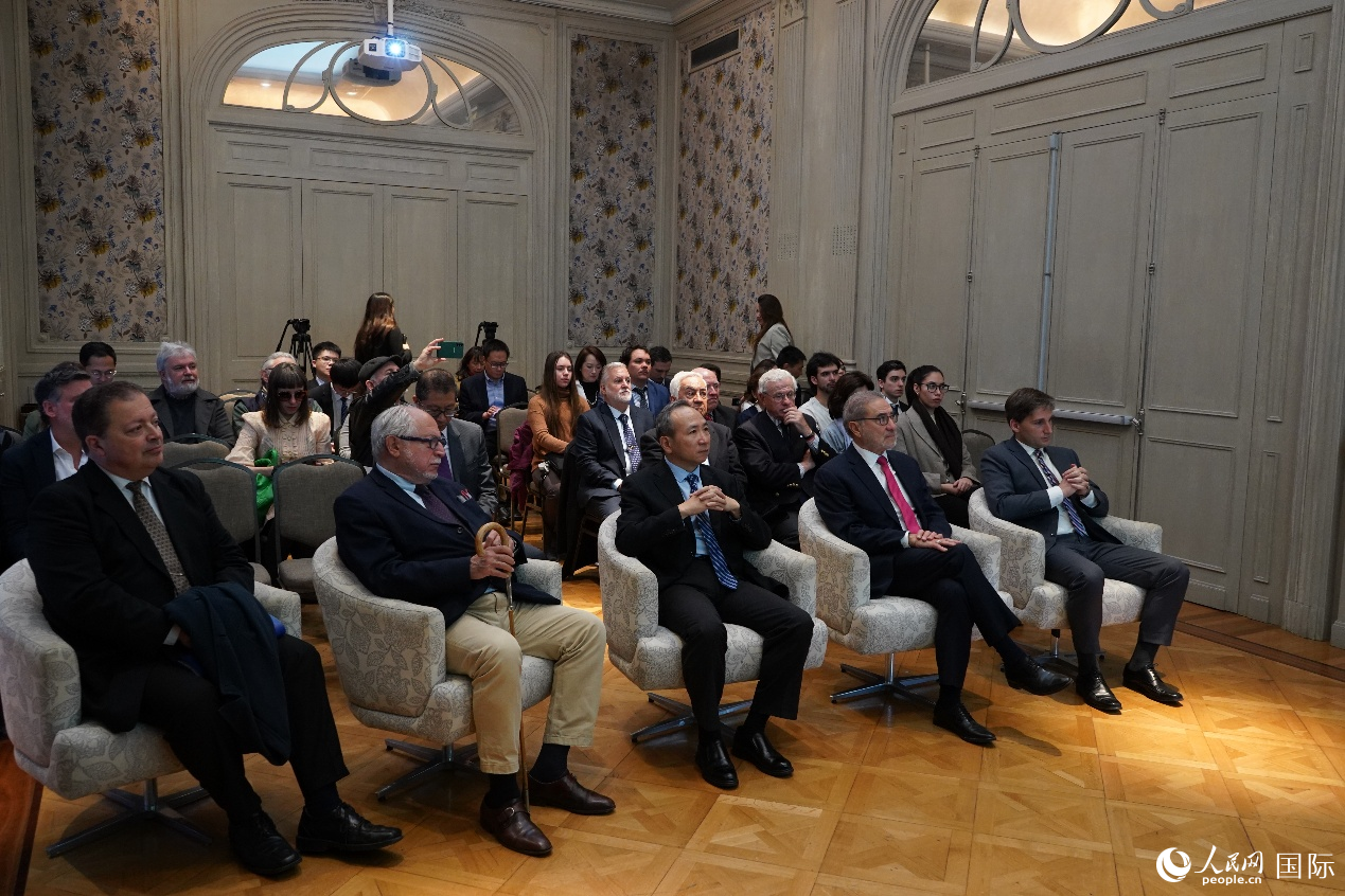 图为研讨会现场。人民网记者 许放摄