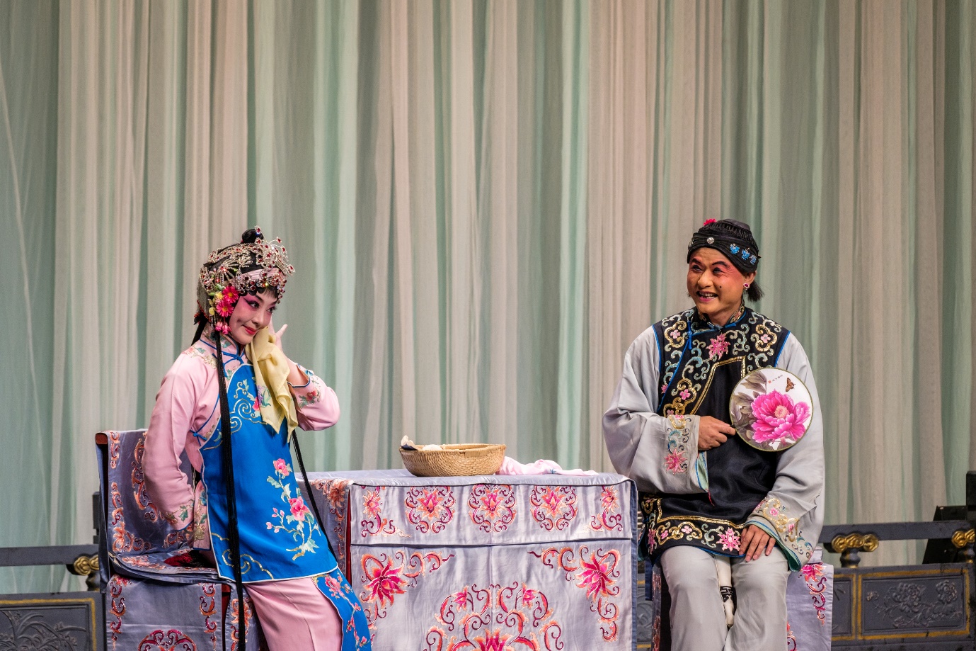 《拾玉镯》剧照。中国驻哥德堡总领馆供图