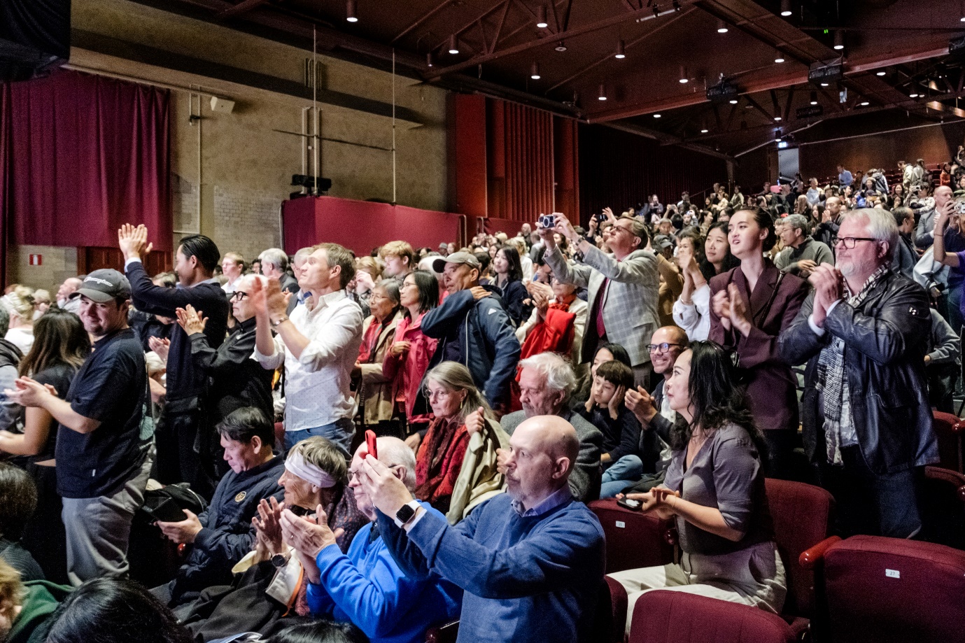 现场观众。中国驻哥德堡总领馆供图