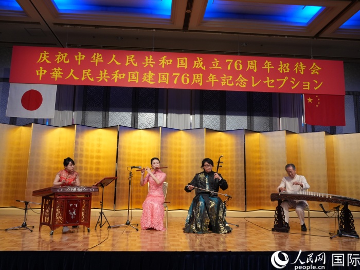 中国传统民乐合奏。人民网 许可摄