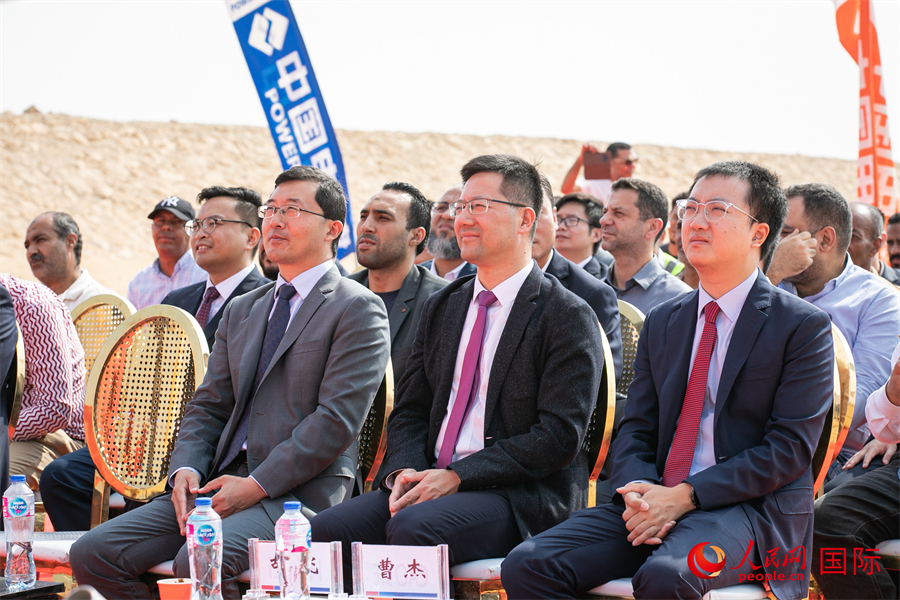 图为开工仪式现场。人民网记者 薛丹摄