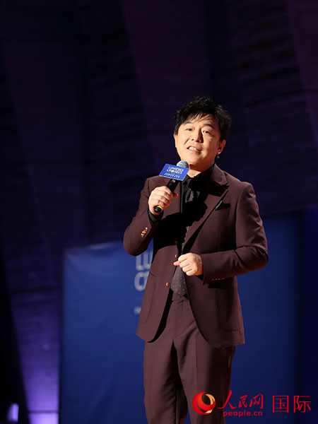 演员黄渤带来精彩演讲。人民网记者 于超凡摄