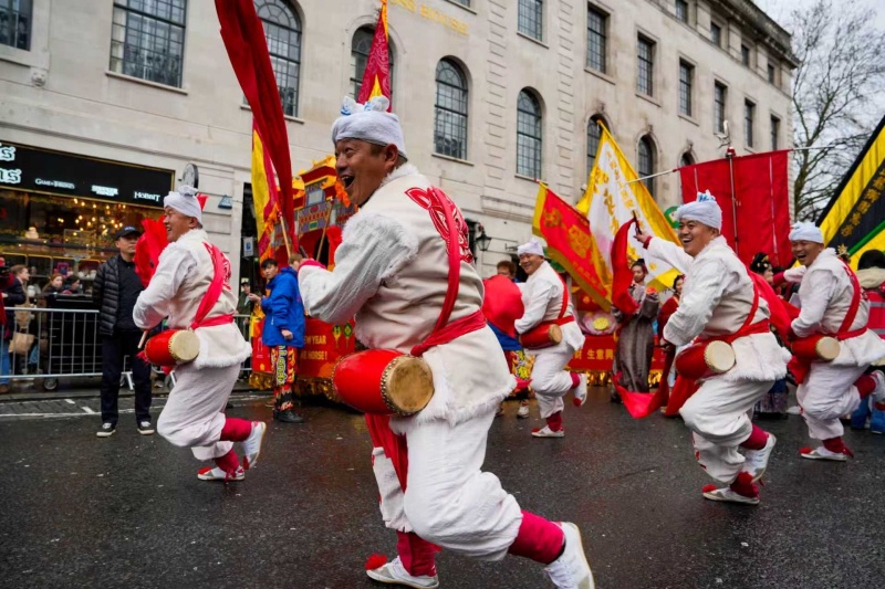 伦敦新春庆典游行现场。张昊摄