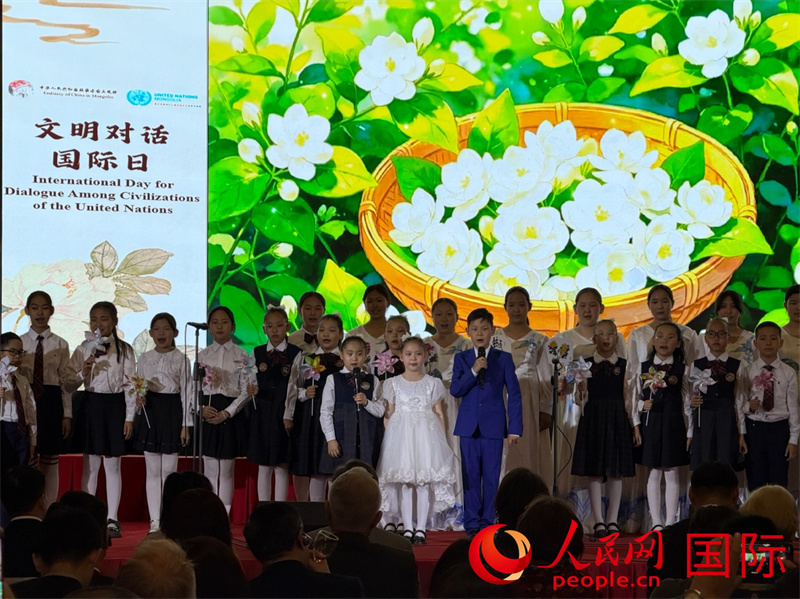 招待会现场。人民网记者 张朋辉摄