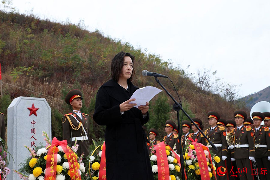 中国驻朝鲜使馆临时代办亓菡致辞。人民网记者 刘融摄