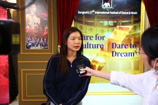 　　9月20日，在位于泰国曼谷的泰国文化中心，曼谷市民昂雅鲁接受新华社记者采访。新华社记者 孙玮彤 摄