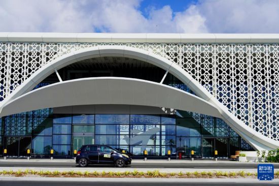 　　这是10月4日拍摄的马尔代夫维拉纳国际机场新航站楼外景。新华社记者 伍岳 摄