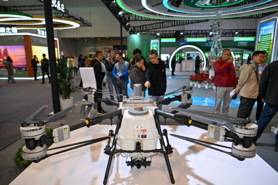 &emsp;&emsp;10��17�գ�������ũҵ�Ƽ�չ���ιۡ��»������ �ﷲԽ ��