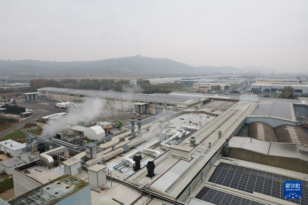 这是10月30日在意大利库内奥拍摄的伊塔格尔公司总部。新华社记者 李京 摄